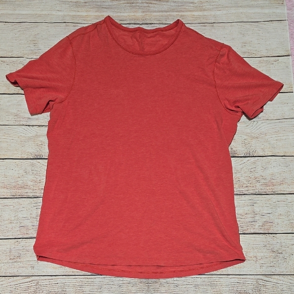 Lululemon Mens Shirt - Picture 2 of 4